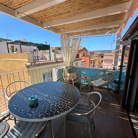Dommo Asuletta Vakantiehuis Bosa