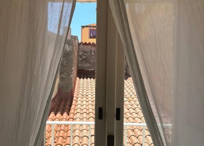 Nyaraló Dommo Asuletta Bosa